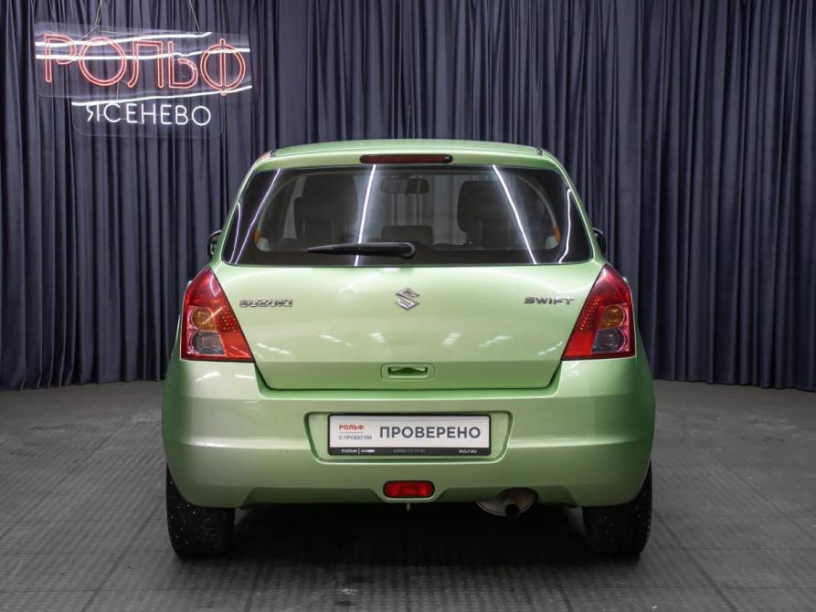 Suzuki Swift III Москва  - изображение 6
