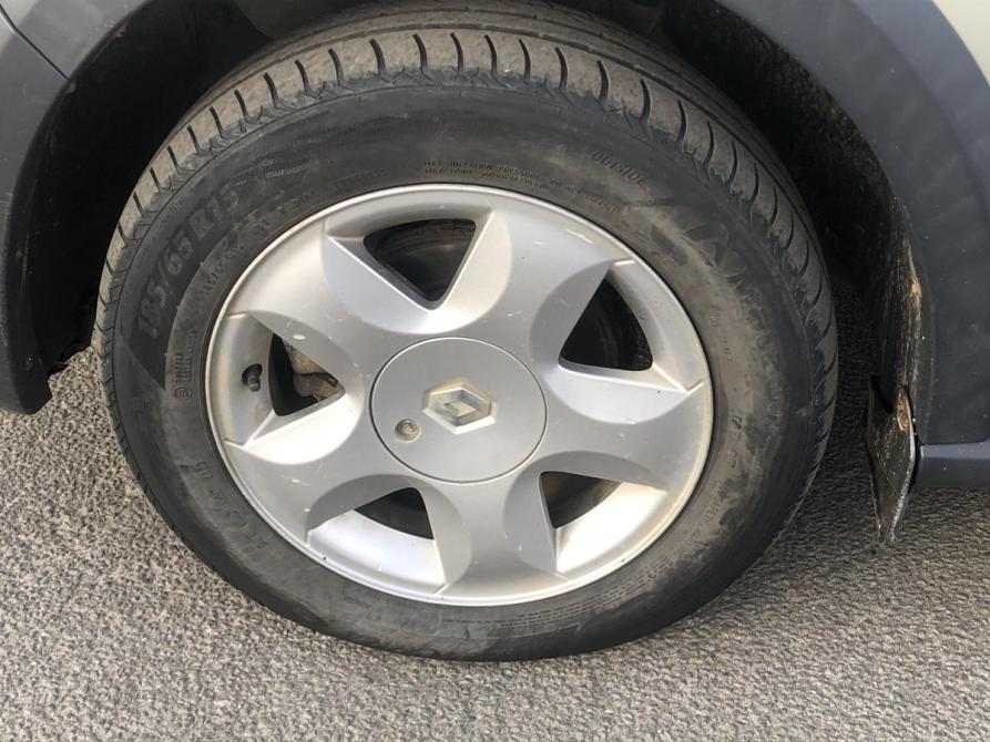 Renault Sandero I Брянск  - изображение 14