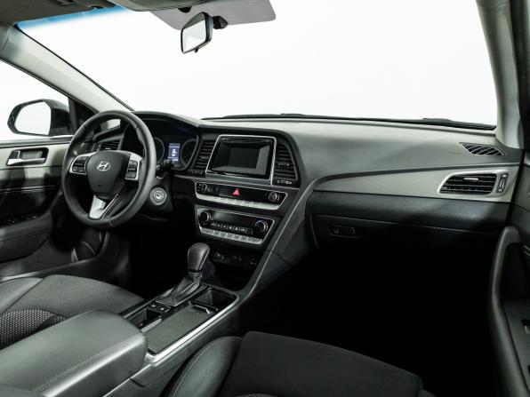 Hyundai Sonata VII (LF) Рестайлинг с пробегом 2018 года, цена 1 749 777 рублей, 118296 км, седан, Автокод Объявления