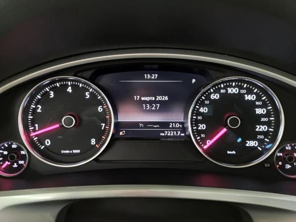 Volkswagen Touareg II Рестайлинг с пробегом 2014 года, цена 1 699 000 рублей, 308430 км, внедорожник, Автокод Объявления