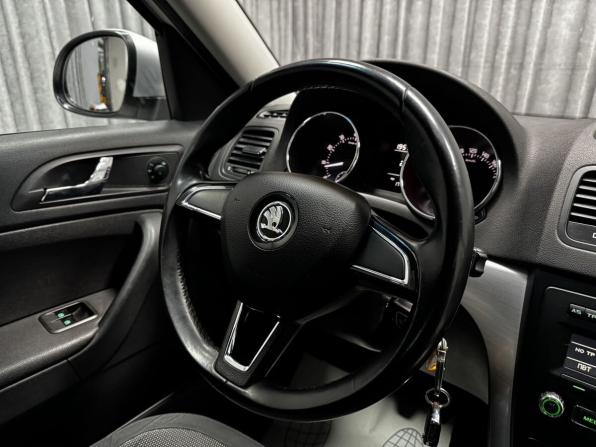 Skoda Yeti I с пробегом 2014 года, цена 890 000 рублей, 174303 км, внедорожник, Автокод Объявления
