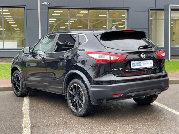 Nissan Qashqai II с пробегом 2018 года, цена 1 651 000 рублей, 112148 км, внедорожник, Автокод Объявления