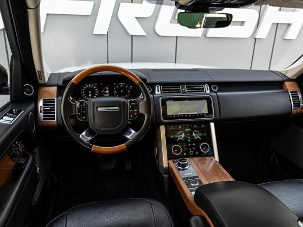 Land Rover Range Rover IV Рестайлинг с пробегом 2018 года, цена 5 350 000 рублей, 159042 км, внедорожник, Автокод Объявления