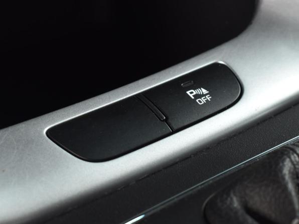 Kia Ceed II Рестайлинг с пробегом 2016 года, цена 1 364 997 рублей, 141402 км, хэтчбек, Автокод Объявления