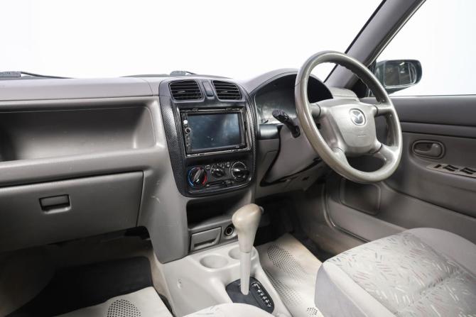 Mazda Demio I (DW) с пробегом 2000 года, цена 349 000 рублей, 243200 км, хэтчбек, Автокод Объявления