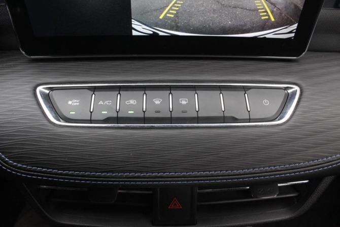 Haval Jolion I Рестайлинг с пробегом 2025 года, цена 2 030 000 рублей, 28463 км, внедорожник, Автокод Объявления