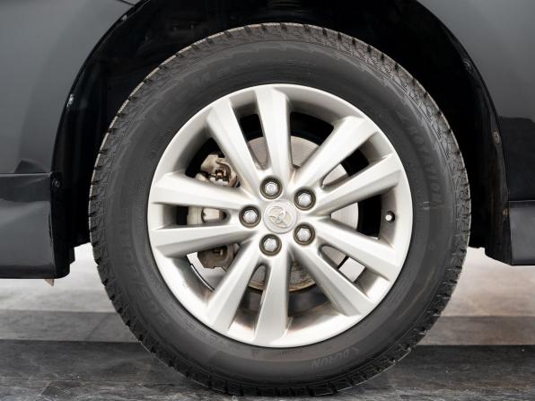 Toyota Wish II с пробегом 2011 года, цена 1 465 000 рублей, 93293 км, минивэн, Автокод Объявления