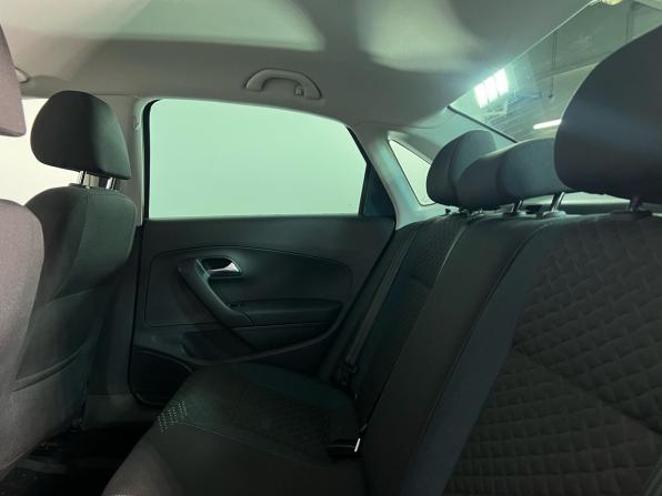 Volkswagen Polo V Рестайлинг с пробегом 2019 года, цена 1 413 000 рублей, 68000 км, седан, Автокод Объявления