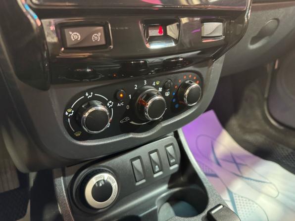 Renault Duster I Рестайлинг с пробегом 2016 года, цена 1 299 000 рублей, 146031 км, внедорожник, Автокод Объявления