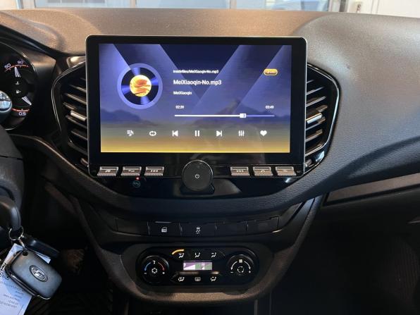 Lada (ВАЗ) Vesta I с пробегом 2018 года, цена 650 000 рублей, 301860 км, седан, Автокод Объявления