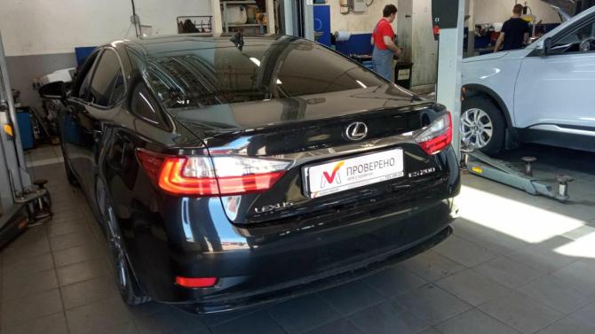 Lexus ES VI Рестайлинг с пробегом 2017 года, цена 2 820 000 рублей, 100037 км, седан, Автокод Объявления