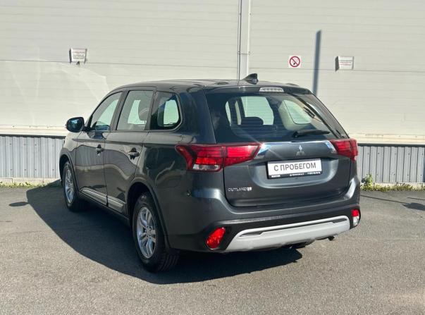 Mitsubishi Outlander III Рестайлинг 3 с пробегом 2021 года, цена 1 820 000 рублей, 194206 км, внедорожник, Автокод Объявления