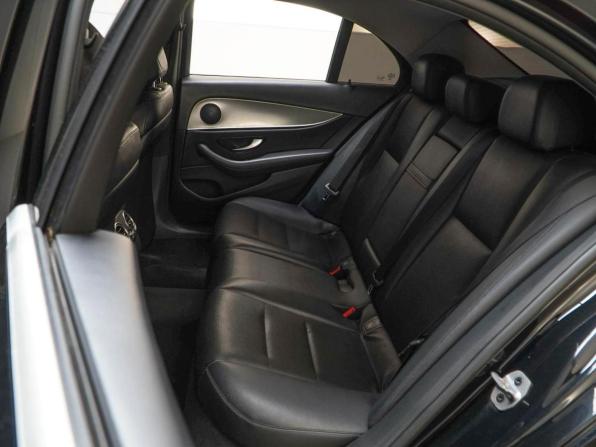 Mercedes-Benz E-Класс V (W213 S213 C238) с пробегом 2019 года, цена 2 963 050 рублей, 90946 км, седан, Автокод Объявления