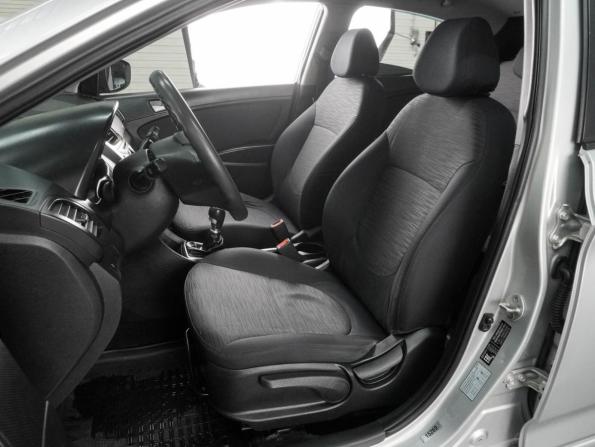 Hyundai Solaris I Рестайлинг с пробегом 2016 года, цена 1 010 000 рублей, 173258 км, седан, Автокод Объявления