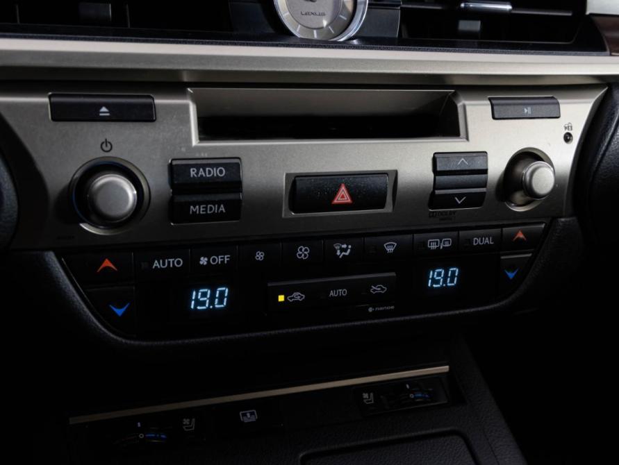 Lexus ES VI Санкт-Петербург  - изображение 14