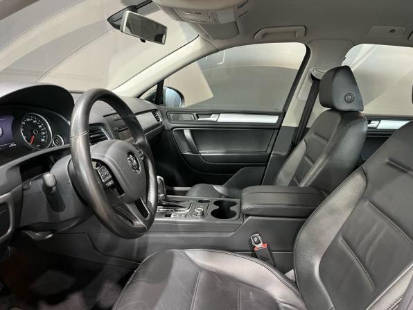Volkswagen Touareg II с пробегом 2012 года, цена 2 130 000 рублей, 142655 км, внедорожник, Автокод Объявления