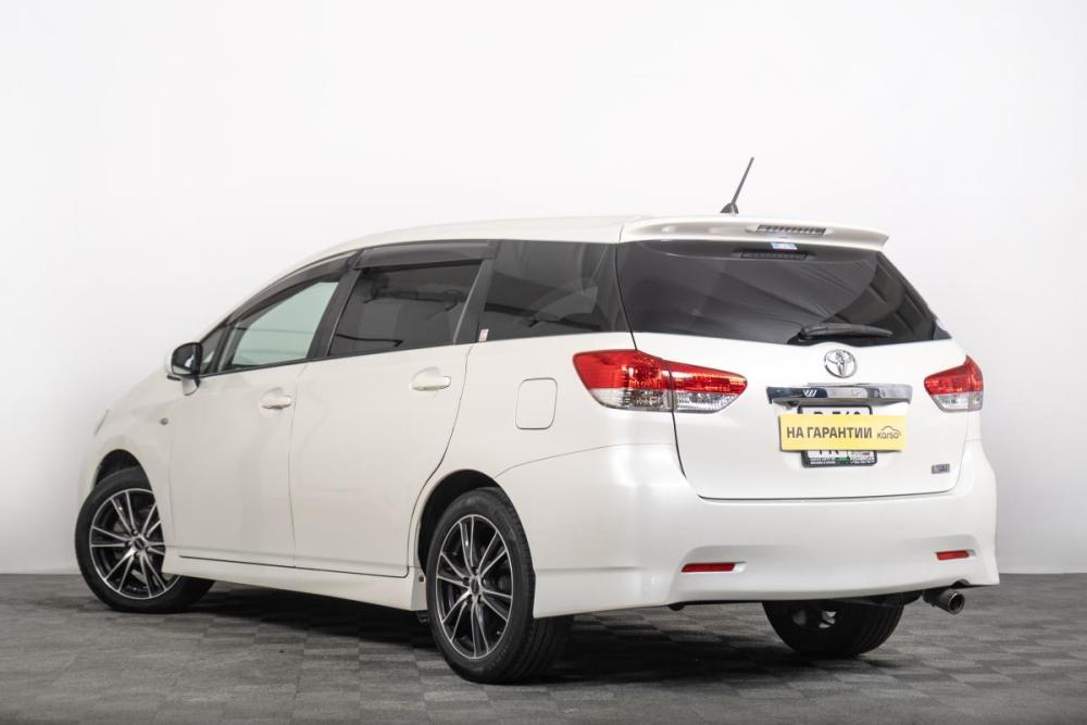 Toyota Wish II Томск  - изображение 6