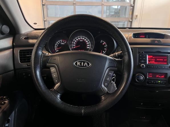 Kia Magentis II Рестайлинг с пробегом 2010 года, цена 570 000 рублей, 289908 км, седан, Автокод Объявления