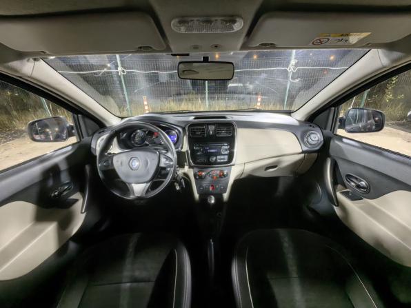 Renault Logan II с пробегом 2014 года, цена 649 000 рублей, 178000 км, седан, Автокод Объявления