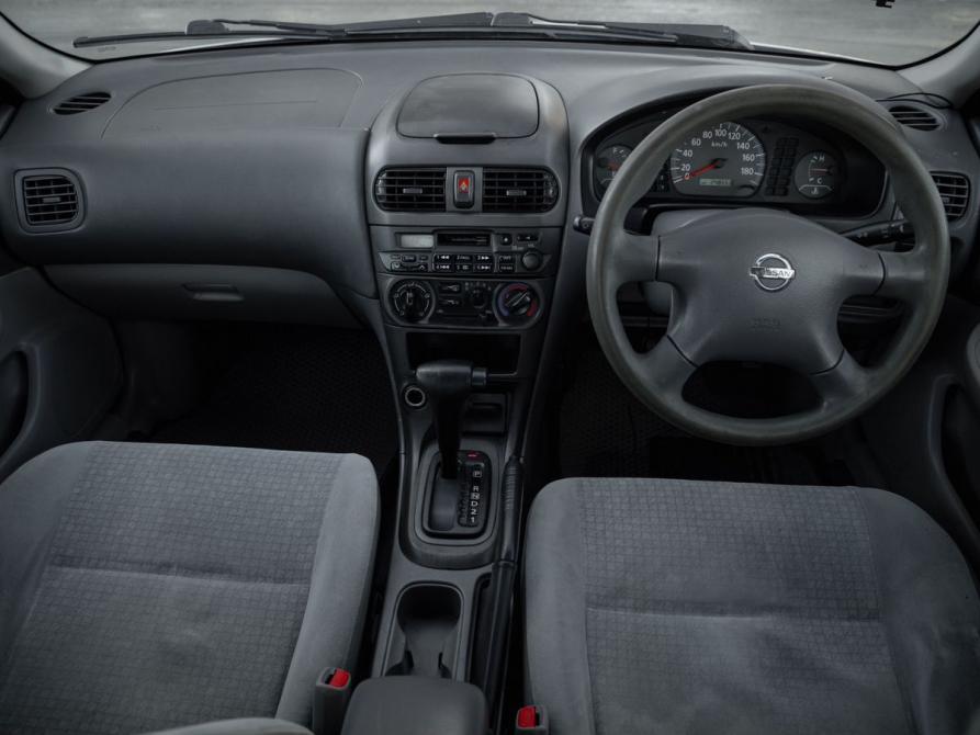 Nissan Sunny B15 Тюмень  - изображение 9