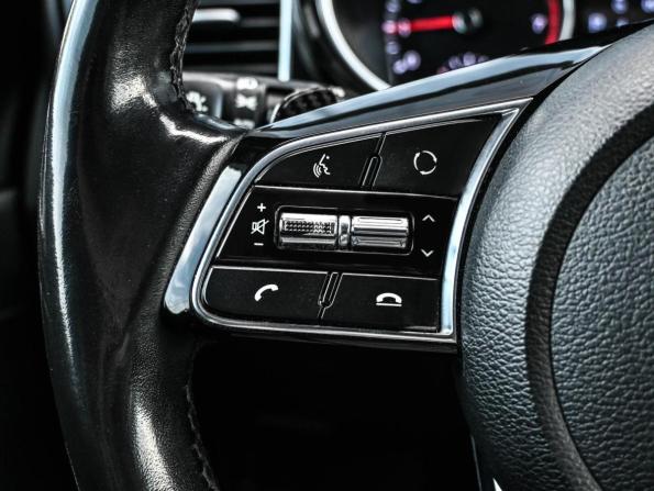 Kia Ceed III с пробегом 2019 года, цена 1 849 000 рублей, 122814 км, хэтчбек, Автокод Объявления
