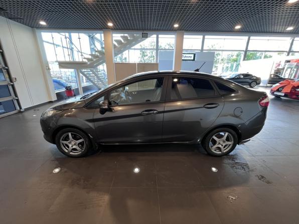 Ford Fiesta Mk6 Рестайлинг с пробегом 2016 года, цена 760 000 рублей, 180475 км, седан, Автокод Объявления