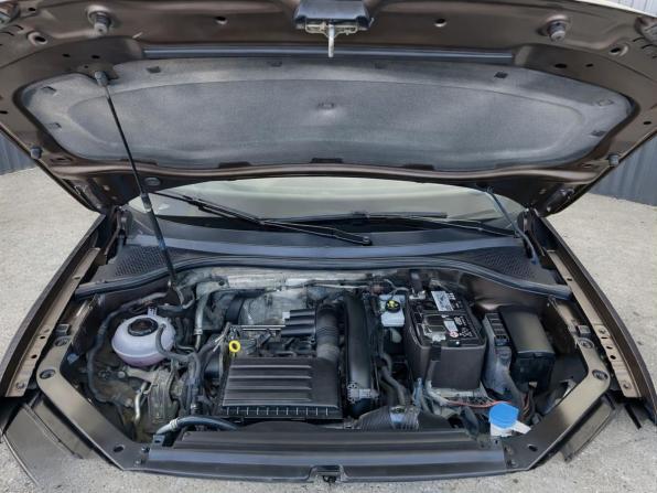 Volkswagen Tiguan II с пробегом 2018 года, цена 1 990 000 рублей, 122814 км, внедорожник, Автокод Объявления