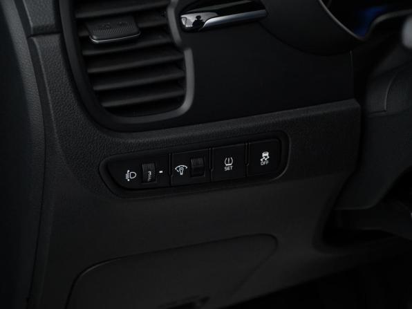 Kia Rio IV с пробегом 2019 года, цена 1 599 444 рубля, 94940 км, хэтчбек, Автокод Объявления