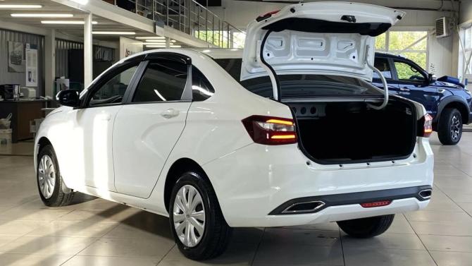 Lada (ВАЗ) Vesta I Рестайлинг (NG) с пробегом 2024 года, цена 1 214 000 рублей, 53300 км, седан, Автокод Объявления