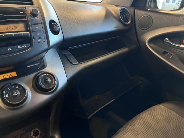 Toyota RAV4 III (XA30) Рестайлинг с пробегом 2010 года, цена 1 365 000 рублей, 192643 км, внедорожник, Автокод Объявления