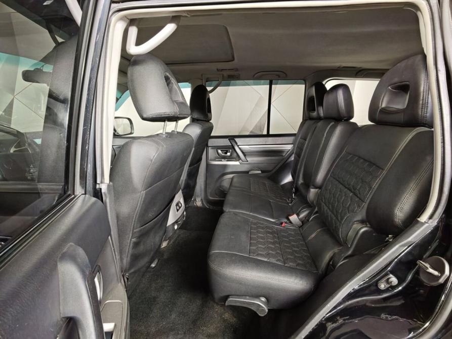 Mitsubishi Pajero III Рестайлинг Москва  - изображение 12