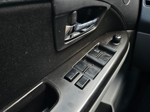 Suzuki SX4 I (Classic) Рестайлинг с пробегом 2012 года, цена 990 000 рублей, 171200 км, хэтчбек, Автокод Объявления
