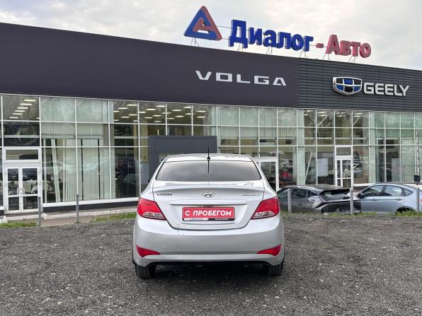 Hyundai Solaris I Рестайлинг с пробегом 2015 года, цена 842 000 рублей, 174780 км, седан, Автокод Объявления