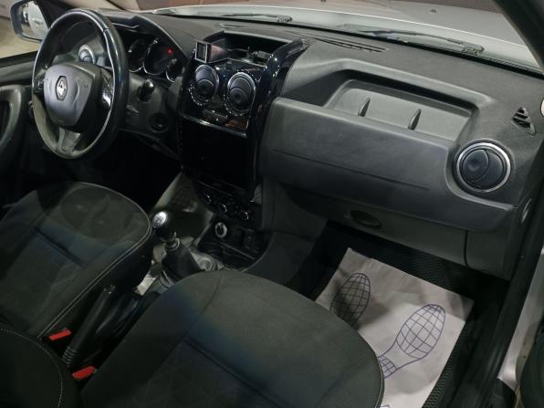 Renault Duster I Рестайлинг с пробегом 2017 года, цена 1 229 000 рублей, 185000 км, внедорожник, Автокод Объявления