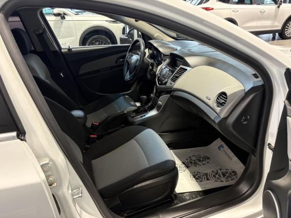 Chevrolet Cruze I с пробегом 2012 года, цена 678 000 рублей, 143710 км, хэтчбек, Автокод Объявления