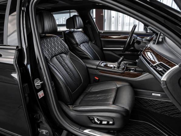 BMW 7 серии VI (G11/G12) Рестайлинг с пробегом 2019 года, цена 6 499 000 рублей, 95174 км, седан, Автокод Объявления