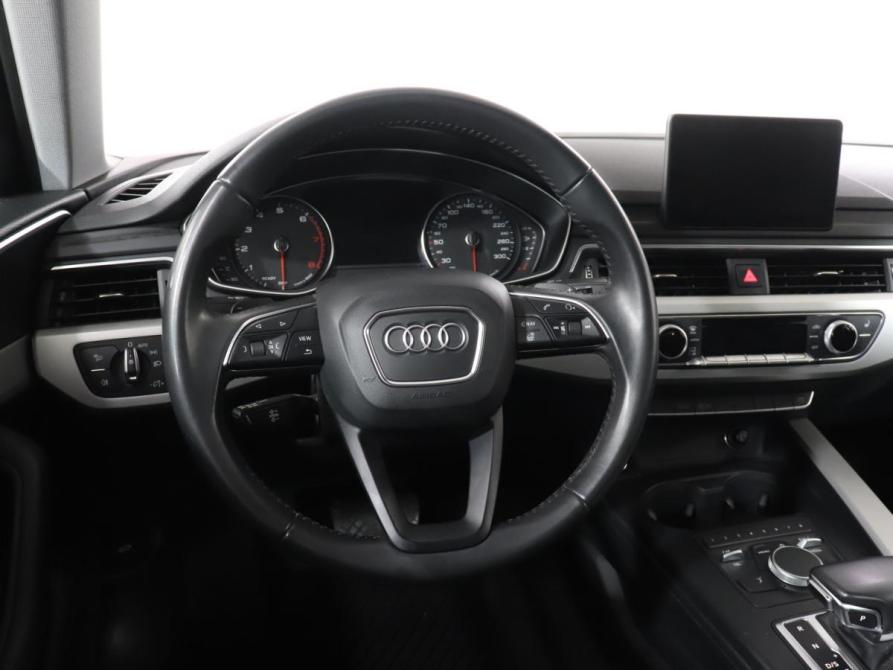 Audi A4 V (B9) Москва  - изображение 18