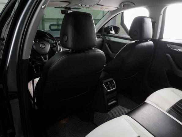 Skoda Octavia III (A7) с пробегом 2017 года, цена 1 547 000 рублей, 197077 км, лифтбек, Автокод Объявления