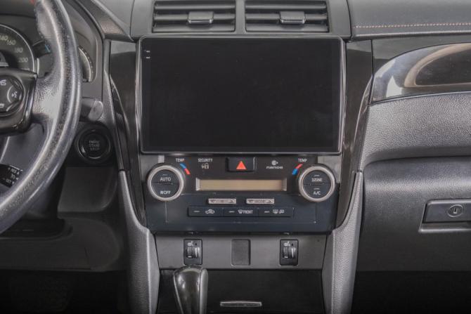 Toyota Camry VII (XV50) с пробегом 2012 года, цена 2 089 000 рублей, 112900 км, седан, Автокод Объявления