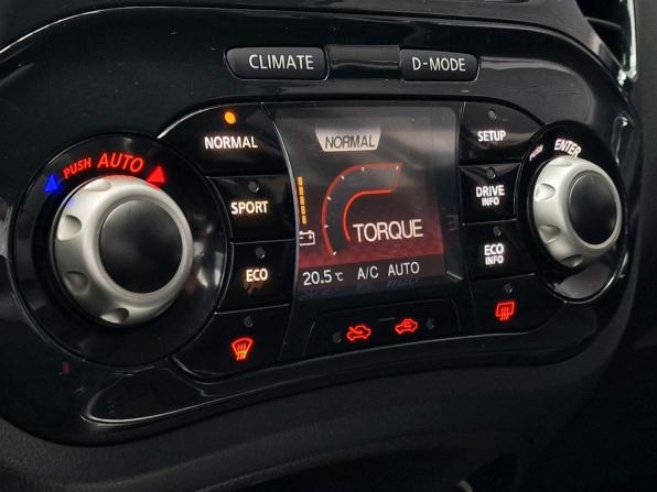 Nissan Juke I с пробегом 2012 года, цена 960 000 рублей, 110859 км, внедорожник, Автокод Объявления
