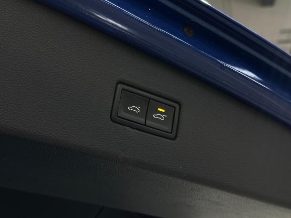 Volkswagen Tiguan II с пробегом 2019 года, цена 1 850 000 рублей, 241700 км, внедорожник, Автокод Объявления