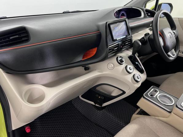 Toyota Sienta II с пробегом 2018 года, цена 1 110 000 рублей, 146967 км, минивэн, Автокод Объявления