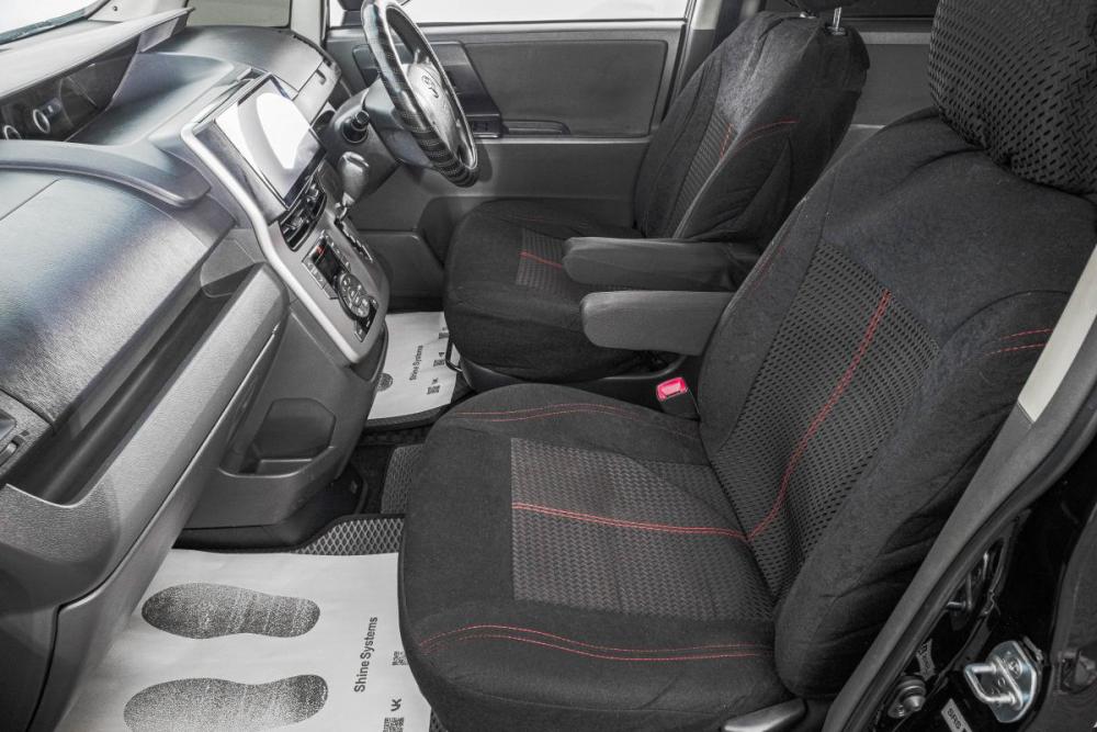 Toyota Voxy II (R70) Барнаул  - изображение 18