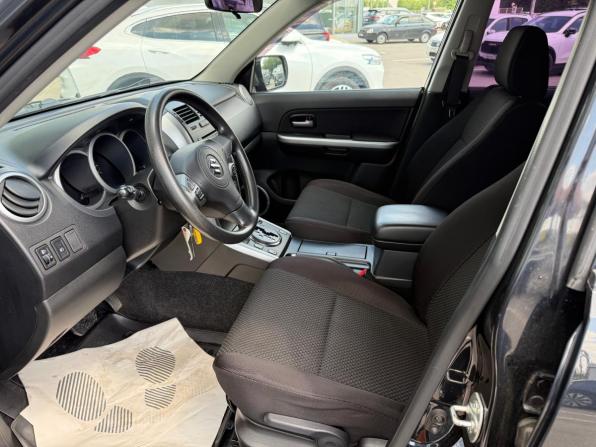 Suzuki Grand Vitara II Рестайлинг с пробегом 2010 года, цена 1 235 000 рублей, 101095 км, внедорожник, Автокод Объявления