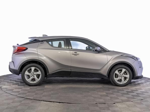 Toyota C-HR I с пробегом 2018 года, цена 1 970 000 рублей, 156834 км, внедорожник, Автокод Объявления
