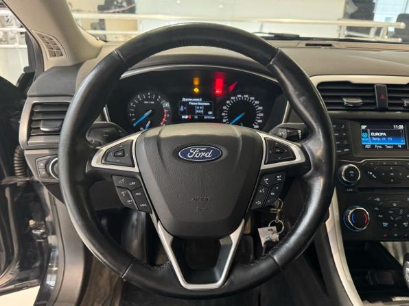Ford Mondeo V с пробегом 2015 года, цена 1 400 000 рублей, 167410 км, седан, Автокод Объявления