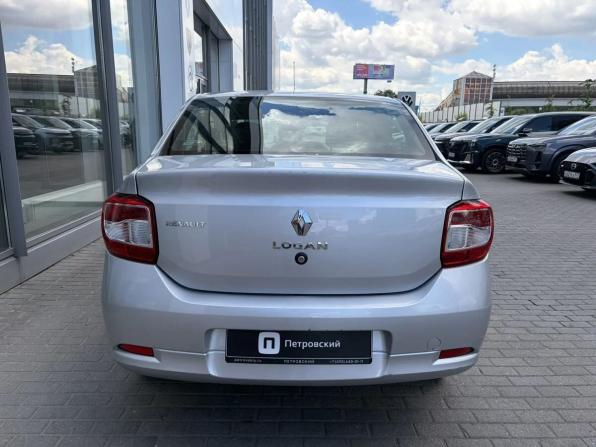 Renault Logan II с пробегом 2015 года, цена 599 000 рублей, 97512 км, седан, Автокод Объявления