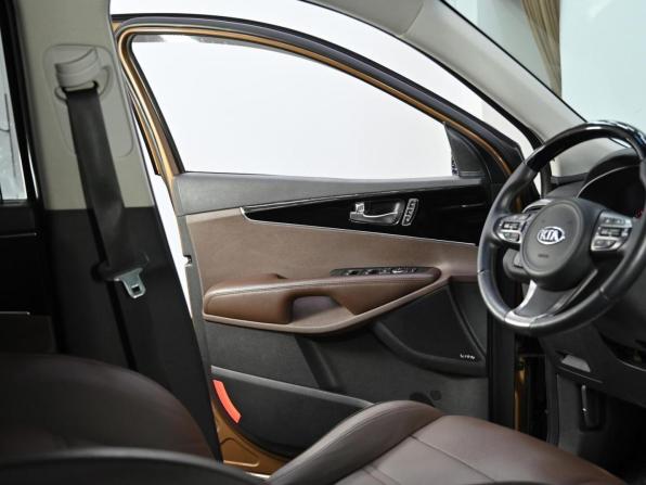 Kia Sorento III Prime с пробегом 2016 года, цена 2 449 000 рублей, 104000 км, внедорожник, Автокод Объявления