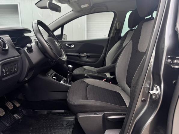 Renault Kaptur I с пробегом 2018 года, цена 1 880 000 рублей, 50961 км, внедорожник, Автокод Объявления