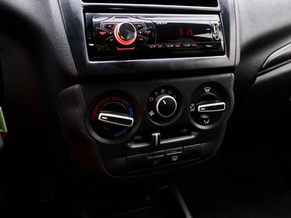 Lada (ВАЗ) Granta I Рестайлинг с пробегом 2023 года, цена 695 000 рублей, 37016 км, лифтбек, Автокод Объявления